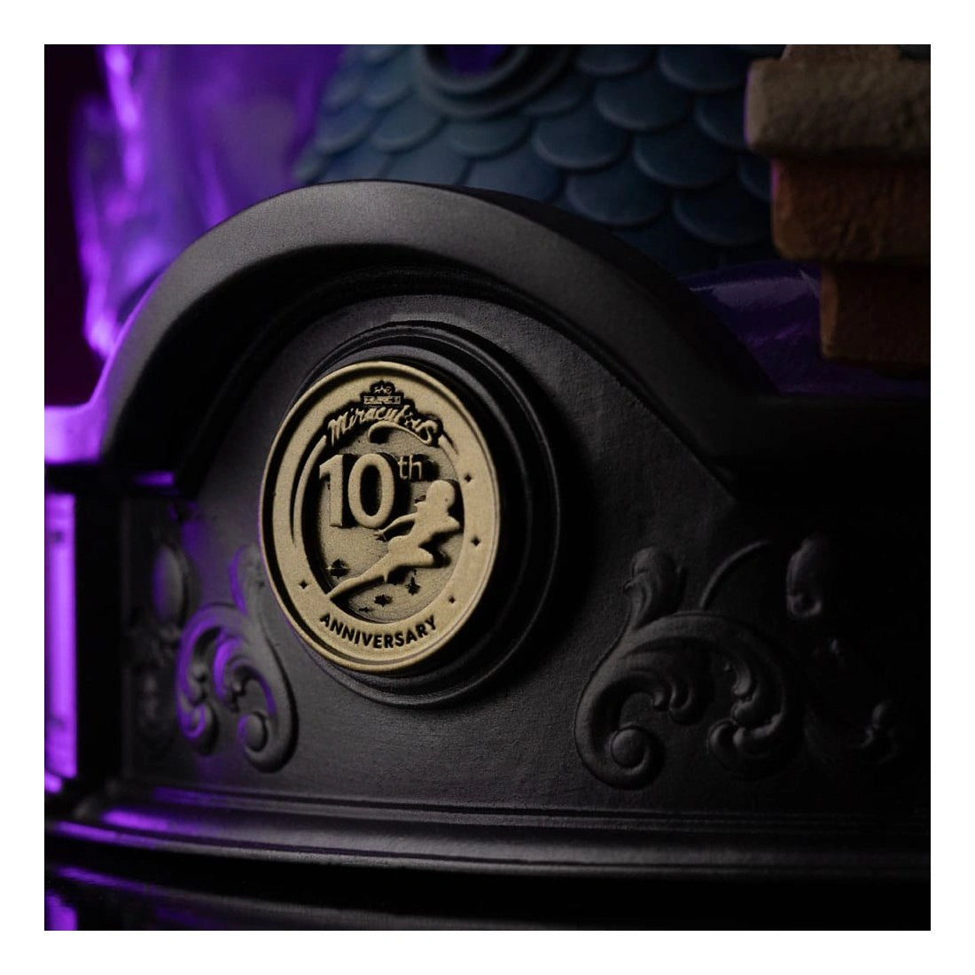 Miraculous Deluxe Art Scale Statue 1/10 Lady Bug and Cat Noir Signed Edition 23 cm