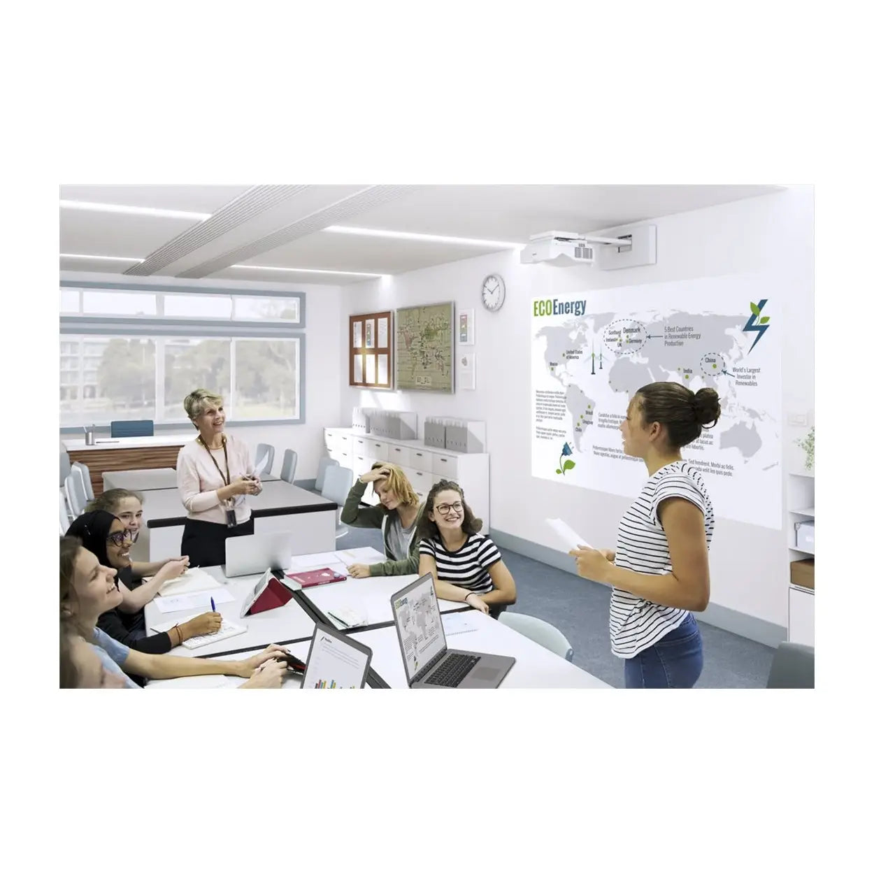 Epson | EB-770F | 3LCD projector | Full HD | 4100 ANSI lumens | White