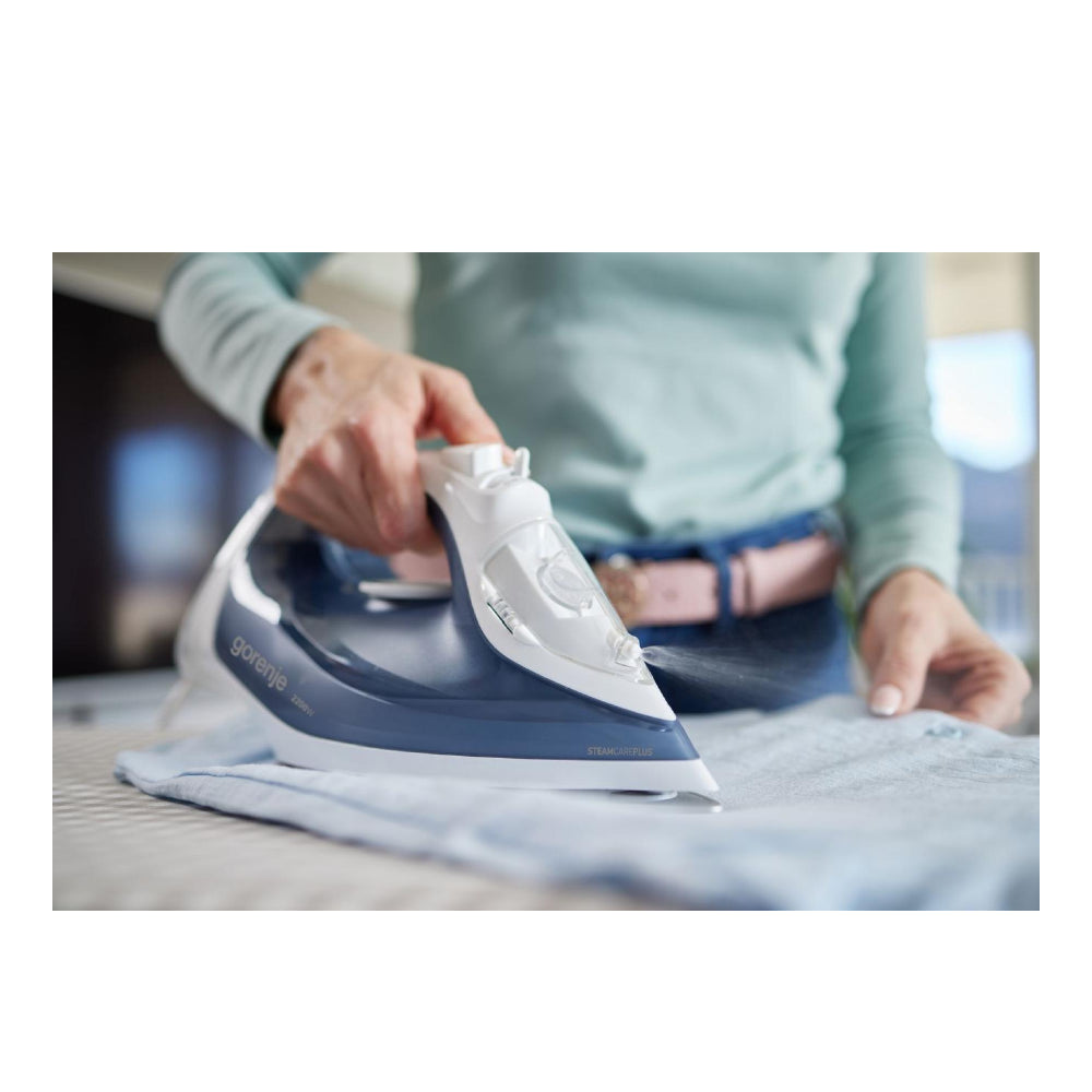 Gorenje | SIK2200WB | Steam iron | 2200W | 450ml | Ceramic | Blue