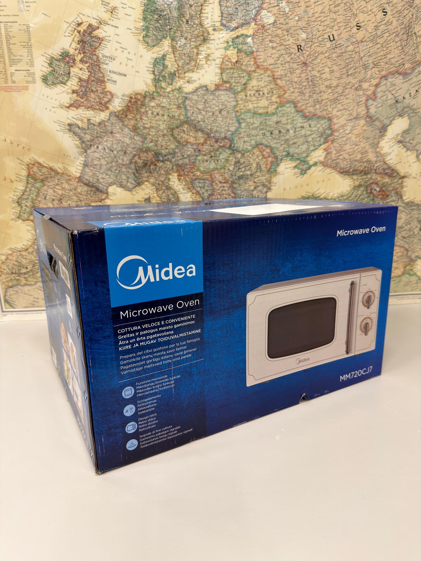 Midea Microwave oven | MM720CJ7 | Free standing | 700 W | Cream