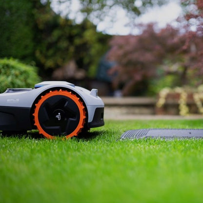 Segway | Navimow Robot Lawn Mower | i105E | Mowing Area 500 m² | Waterproof IPX6 | 58 dB