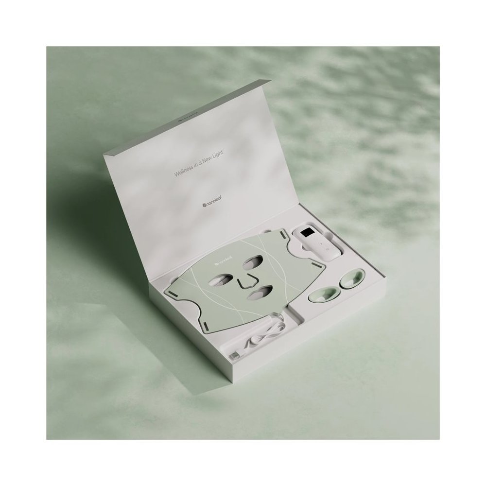 Nanoleaf | Light therapy face mask | Green