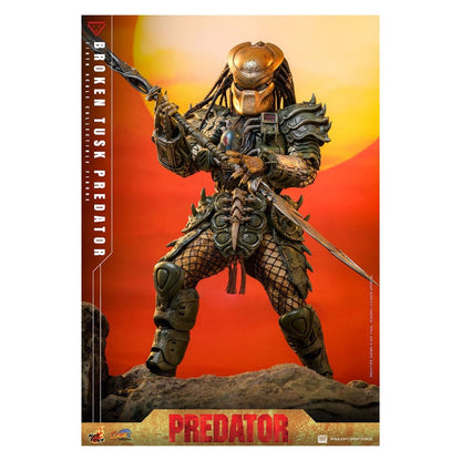 Alien vs. Predator Comic Masterpiece Action Figure 1/6 Broken Tusk Predator 35 cm