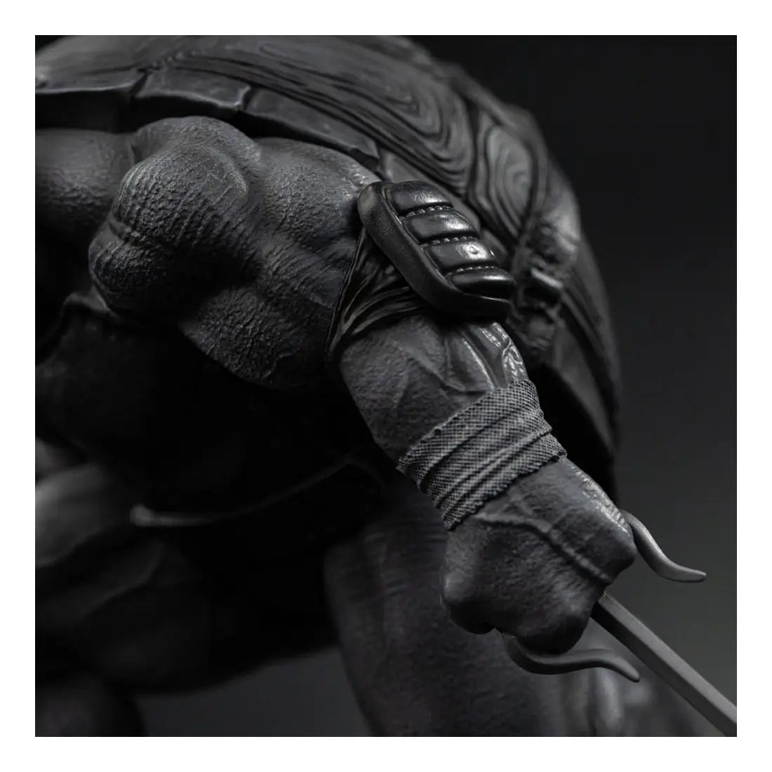 Teenage Mutant Ninja Turtles Art Scale Statue 1/10 Raphael Black and White Variant 26 cm heo exclusive