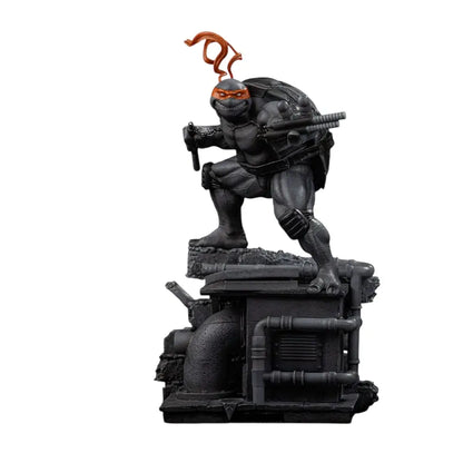 Teenage Mutant Ninja Turtles Art Scale Statue 1/10 Michelangelo Black and White Variant 26 cm heo exclusive