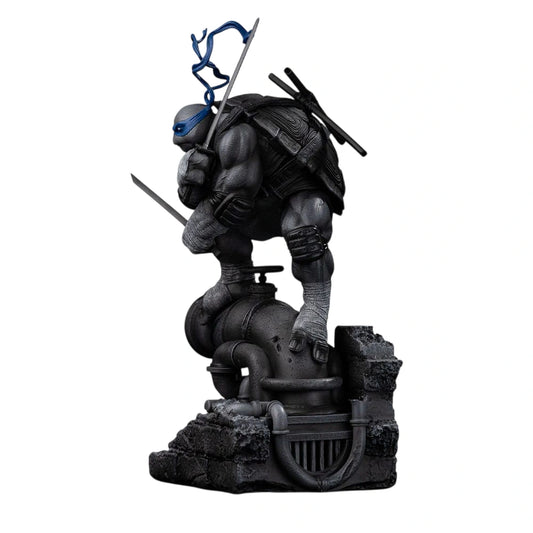 Teenage Mutant Ninja Turtles Art Scale Statue 1/10 Leonardo Black and White Variant 26 cm heo exclusive