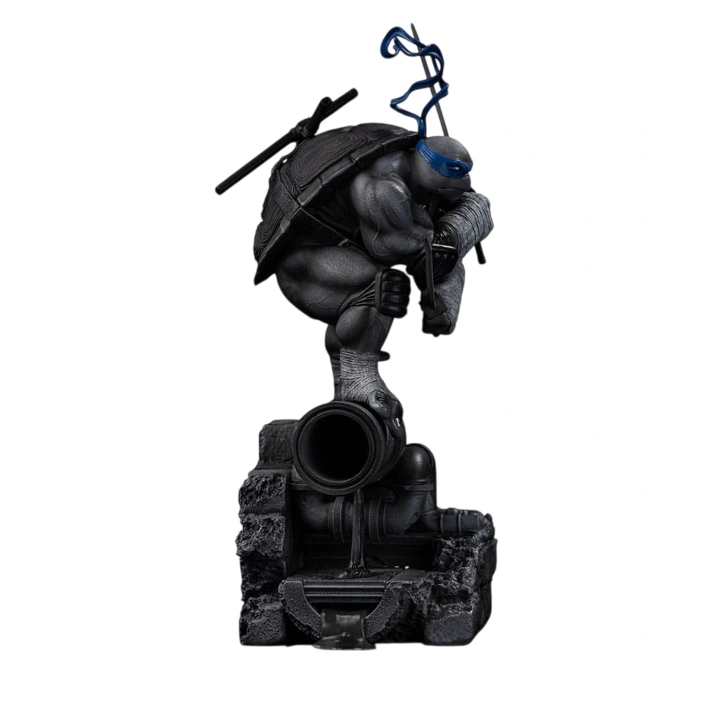 Teenage Mutant Ninja Turtles Art Scale Statue 1/10 Leonardo Black and White Variant 26 cm heo exclusive