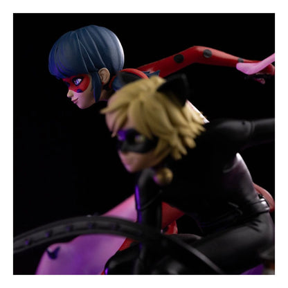 Miraculous Deluxe Art Scale Statue 1/10 Lady Bug and Cat Noir Signed Edition 23 cm
