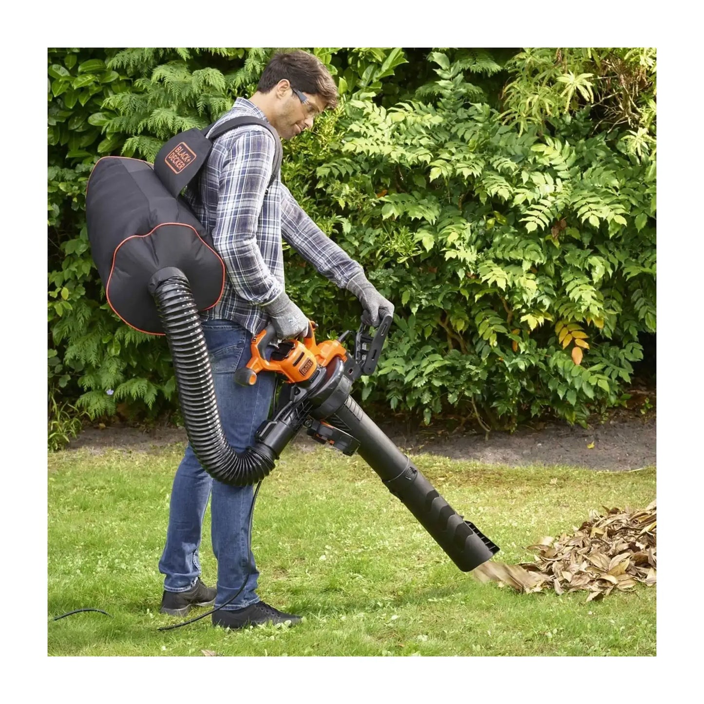 BLACK & DECKER | BEBLV301-QS | Leaf Blower