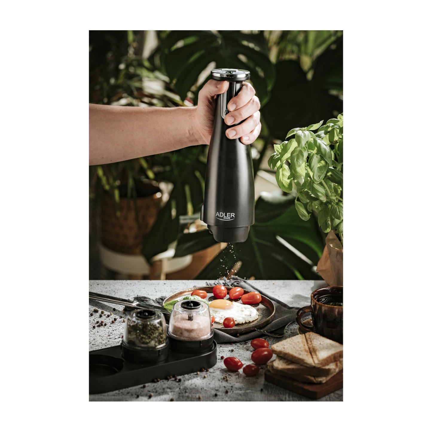 Adler AD 4449 | Electric Salt & Pepper Grinder | USB-C