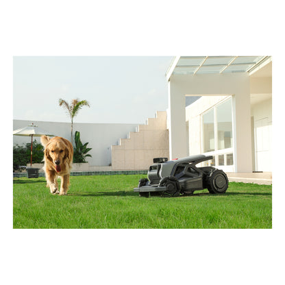 AIRSEEKERS Tron | Robotic Lawn Mower | 2400 m² | 15 Ah | RTK | IPX6