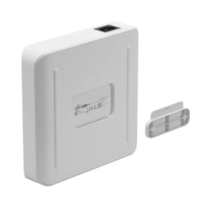 Ubiquiti | UniFi Switch Lite | USW-Lite-16-POE | Managed