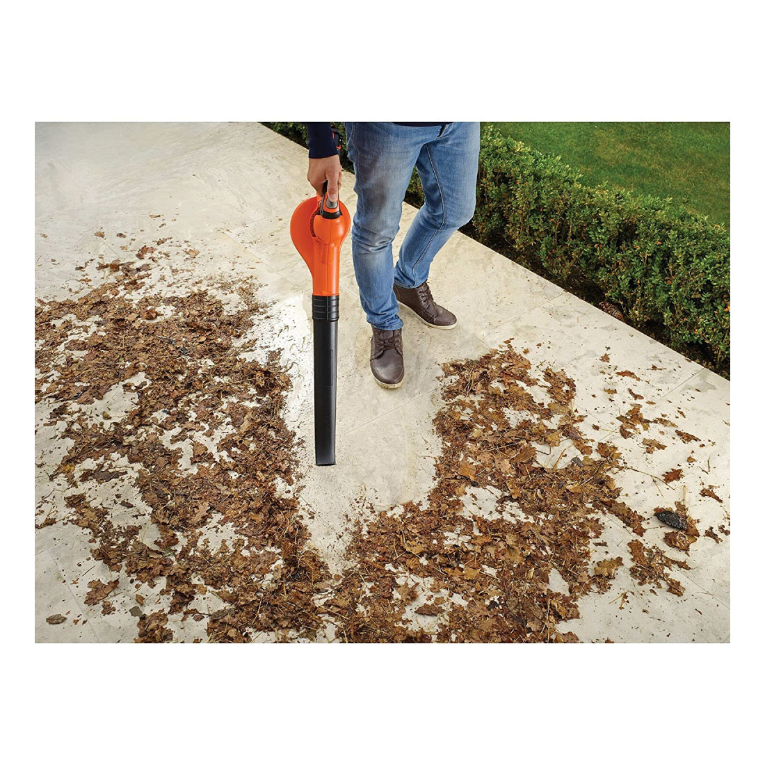 BLACK & DECKER | GWC1820PC-QW | Cordless Leaf Blower | 18V