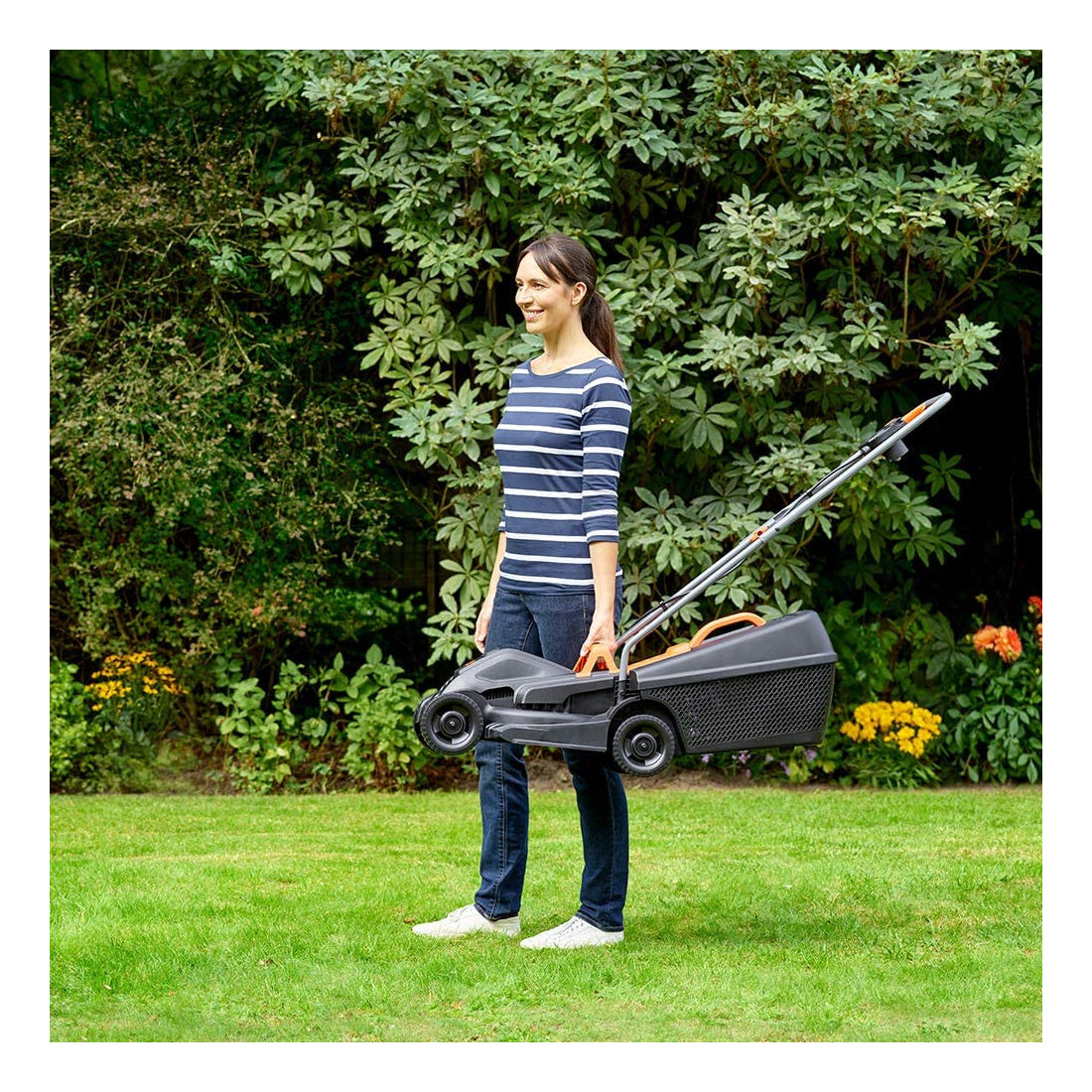 BLACK & DECKER | BEMW351-QS | Electric Lawn Mower | 1000W | 32 cm