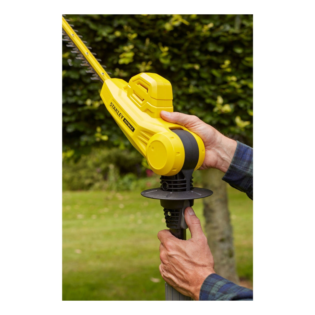 Stanley | SFMCPH845B-XJ | Telescopic Hedge Trimmer | 18 V | without battery & charger