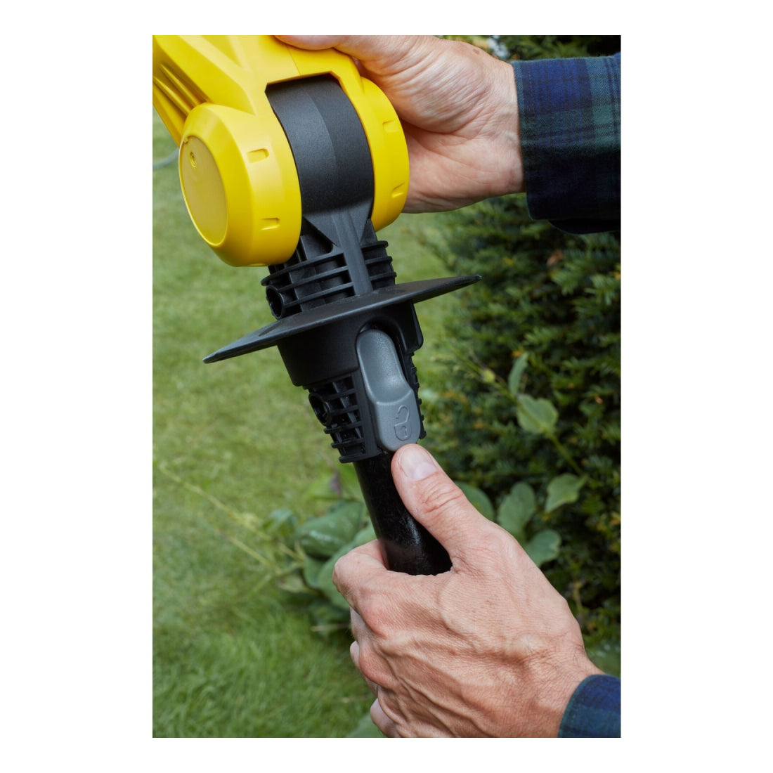 Stanley | SFMCPH845B-XJ | Telescopic Hedge Trimmer | 18 V | without battery & charger