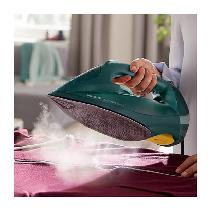 Philips | DST7050/70 | Steam Iron | Azur Series 7000 | 2800W | Continuous steam 50 g/min | Steam boost 250 g/min | Green