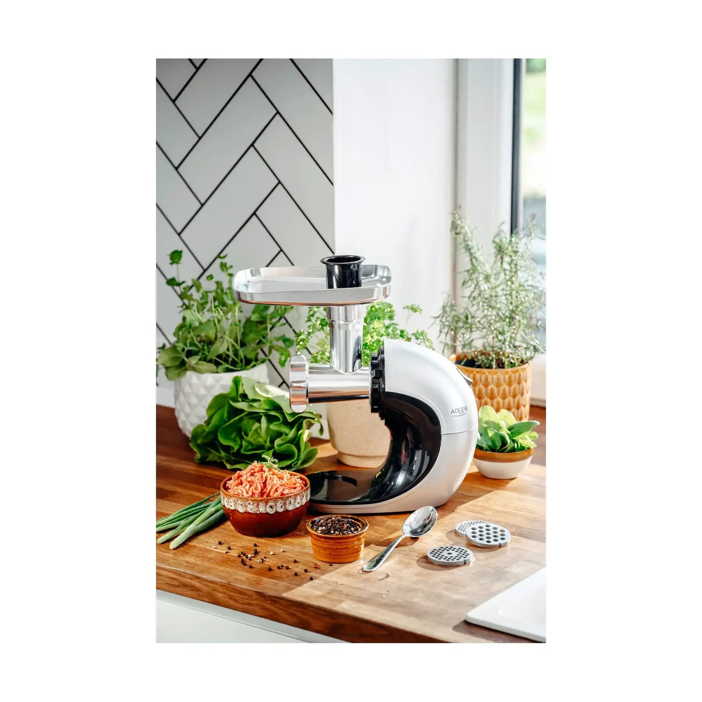 Adler | Slow-speed juicer 3in1 - Meat mincer, Juicer, Vegetable grater | AD 4131 | Stainless Steel