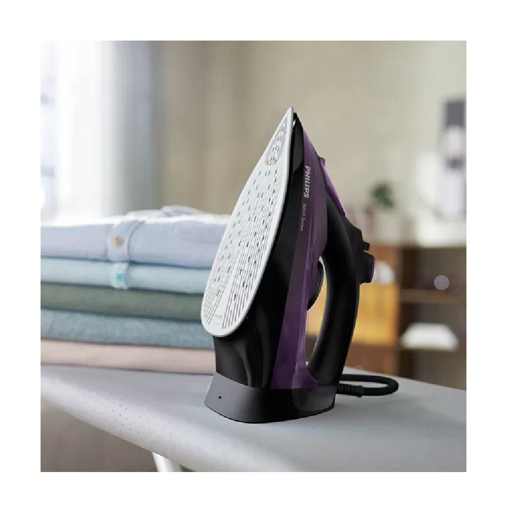 Philips | DST5030/80 | Steam Iron | 2400W | SteamGlide Plus | 320 ml | Dark Purple