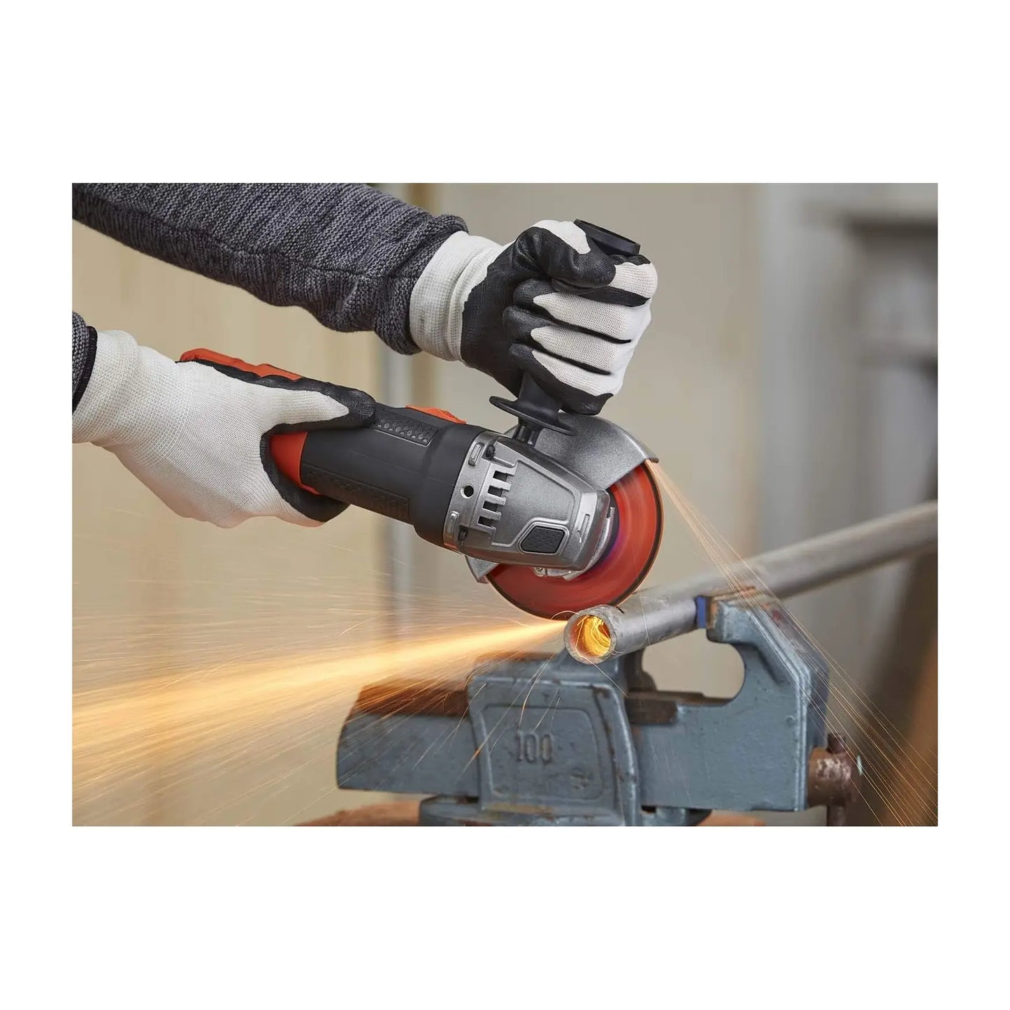 BLACK & DECKER | Angle grinder | BEG120-QS | 800 W | 125 mm