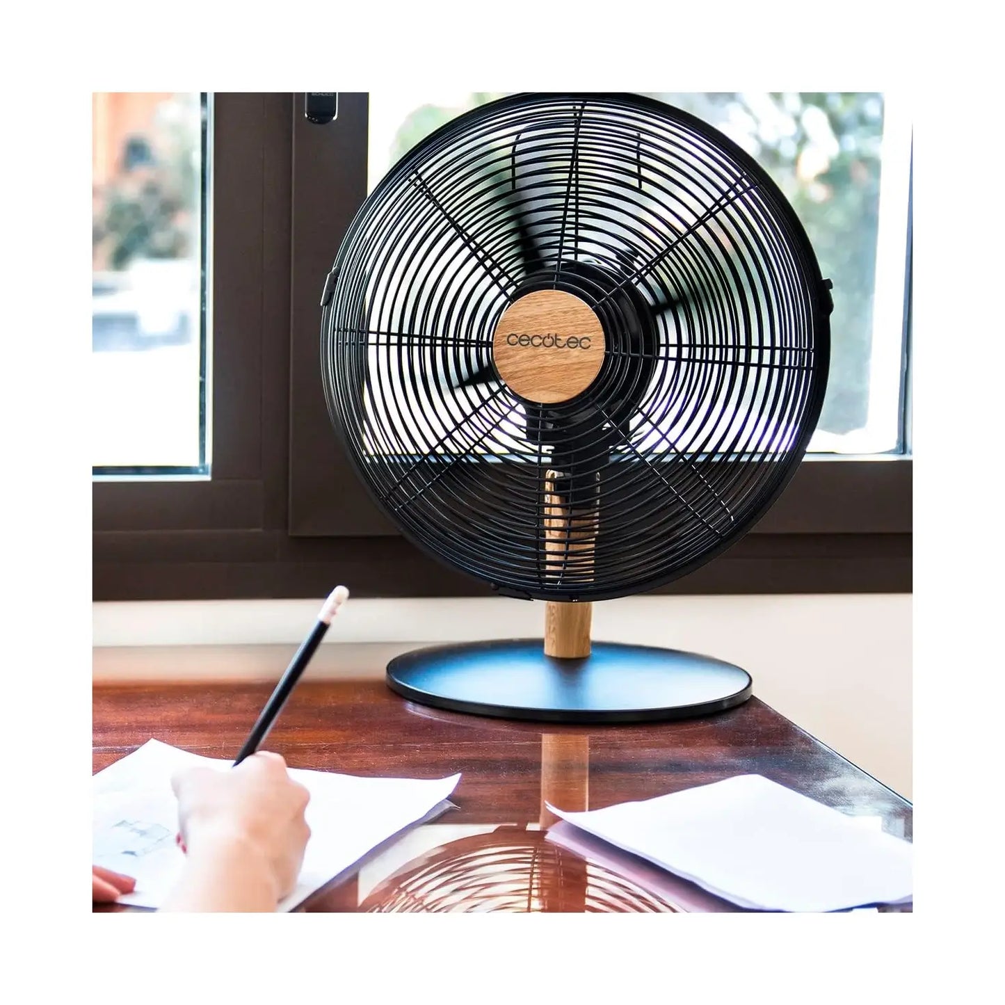 Cecotec | Cooling fan | EnergySilence 600 WoodDesk | Table-top | 40 W | Beige | Black