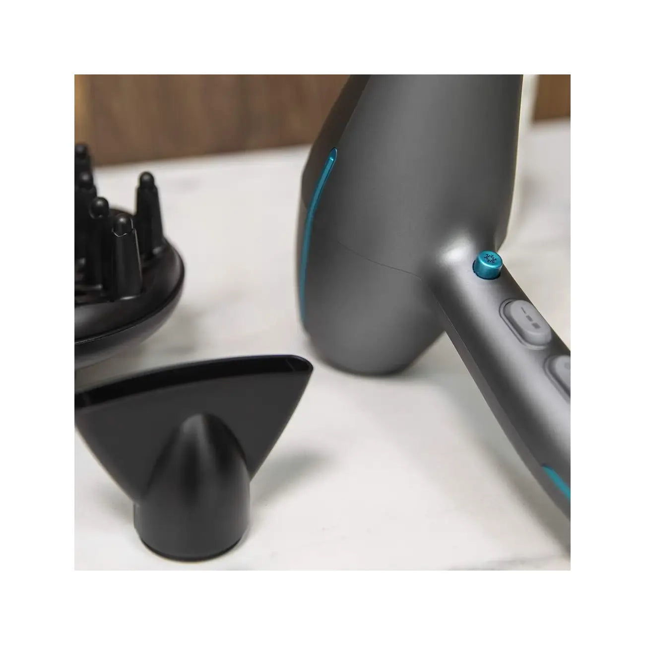 Cecotec | Hair dryer | IoniCare 5300 Maxi Aura Black | 2200 W | Black/Grey