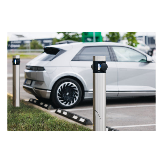 InBalance Grid | PC1-U-R | Dual EV Charging Station | 2 × 22 kW | Type 2 Socket | 4G LTE | RFID