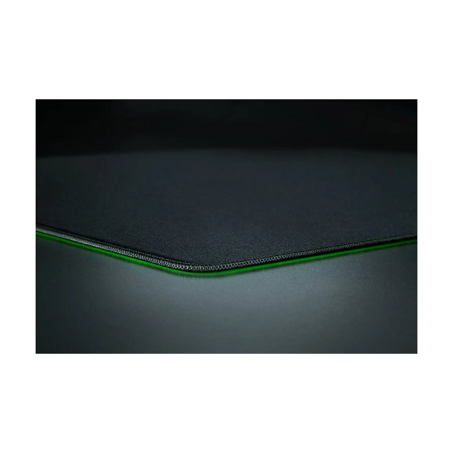 Razer | Gigantus V2 Pro | Gaming Mouse Pad | Black