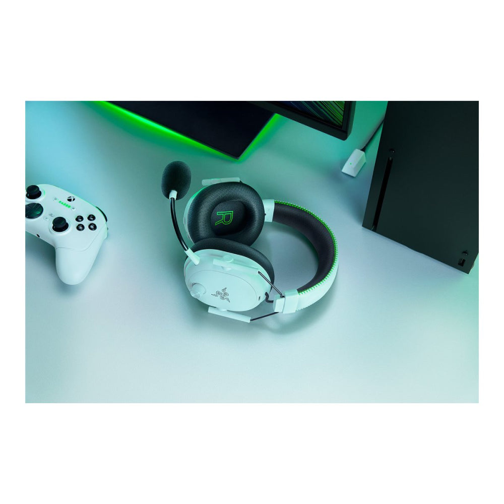 Razer | BlackShark V3 Pro for Xbox | RZ04-05400400-R3M1 | Wireless Gaming Headset | White