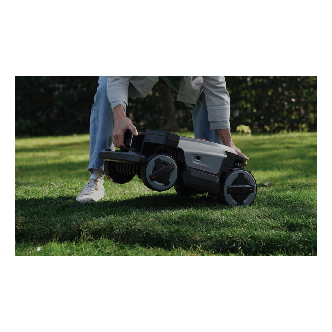 Roborock | RockMow Z130 | Robotic Lawn Mower | 3000 m² | AWD