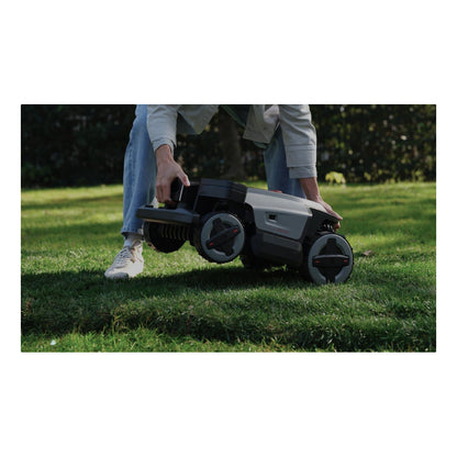 Roborock | RockMow Z130 | Robotic Lawn Mower | 3000 m² | AWD