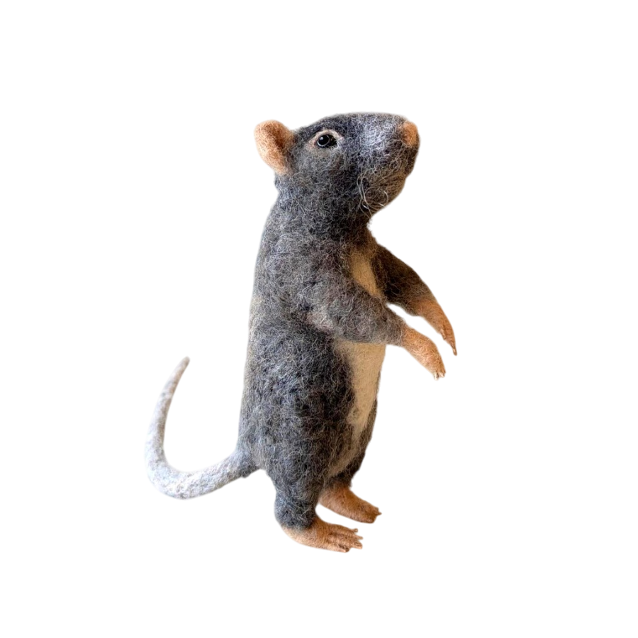 Felted sculpture of a rat | Handmade | Grey