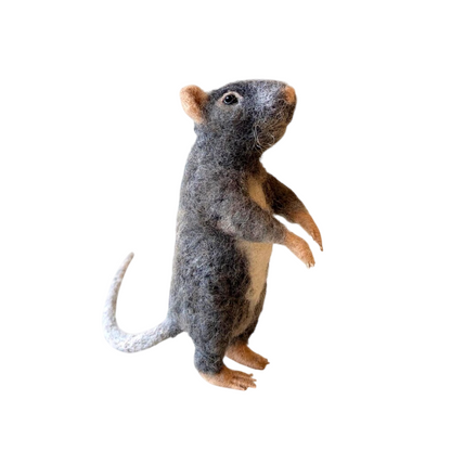 Felted sculpture of a rat | Handmade | Grey